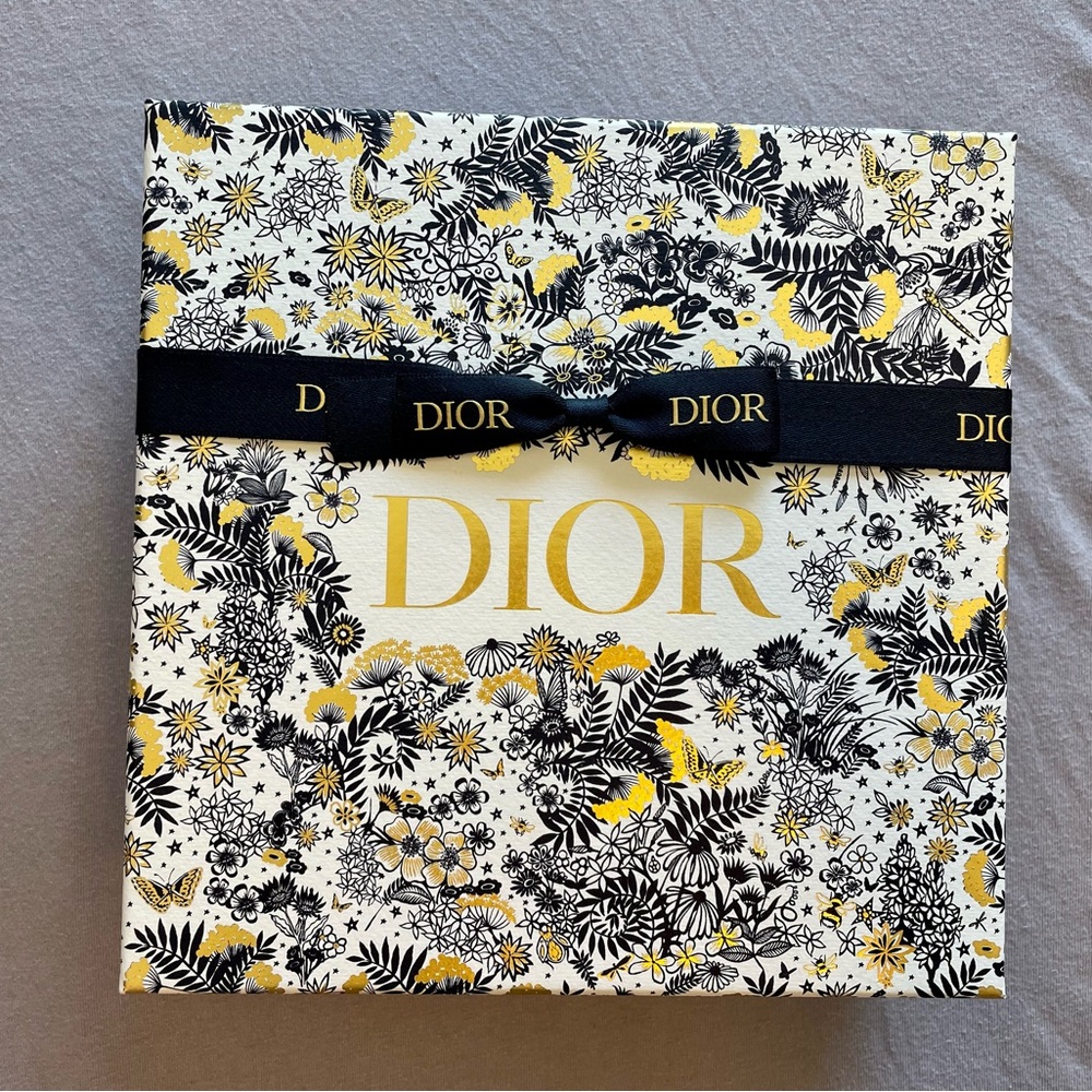 Dior holiday box